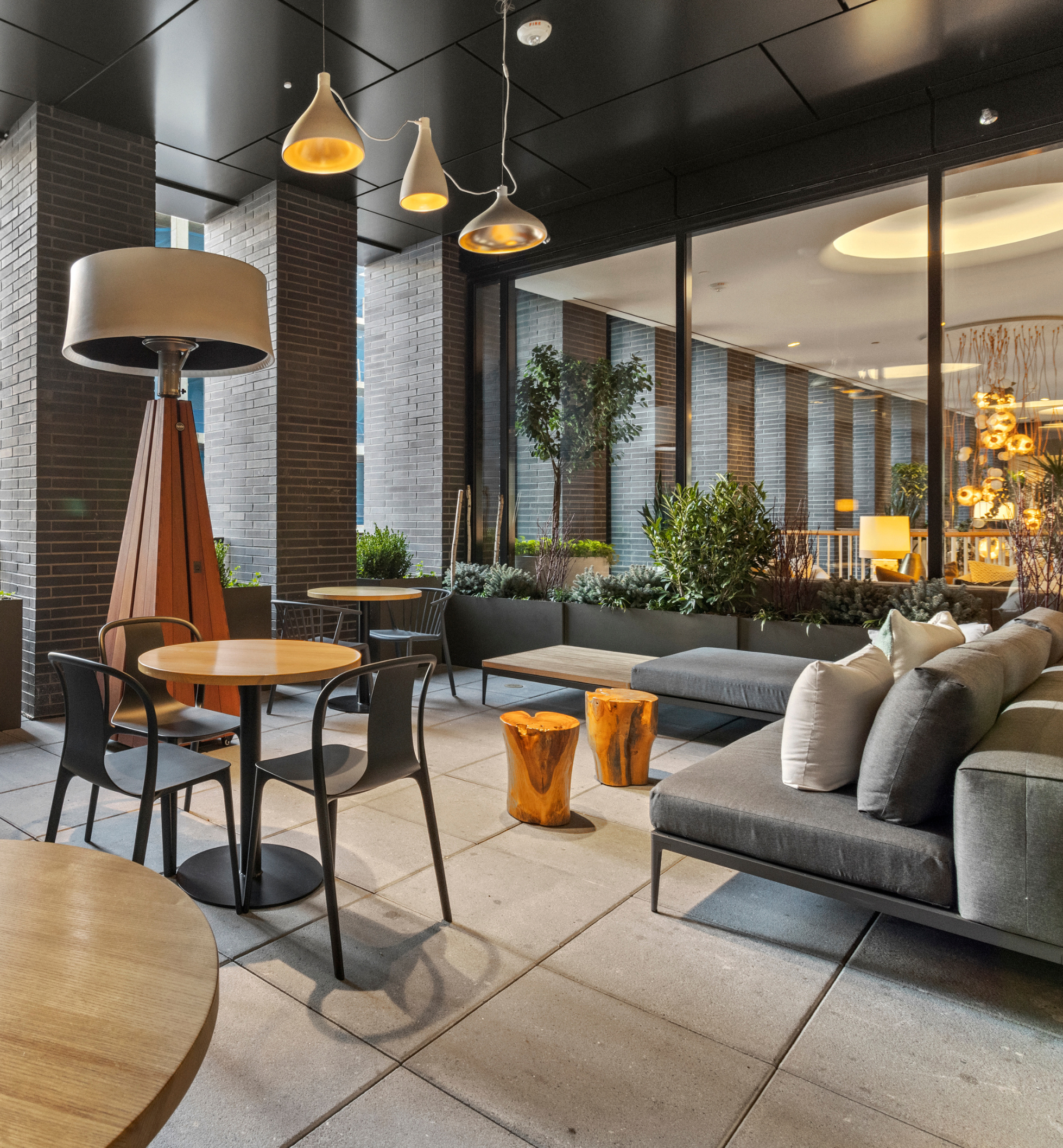 The Elm - Bethesda, MD - Outdoor Lounge